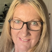 Vicki Lee Ann Knight
